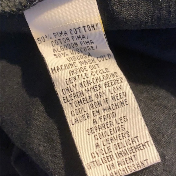 NWT Kenneth Cole tshirt heathered black color - Picture 4 of 4